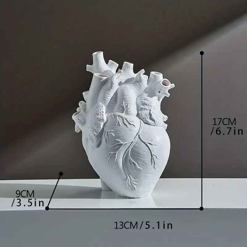 Human Heart Vase small size measurements